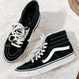 *SOLD* Black & White Sk8-Hi Vans